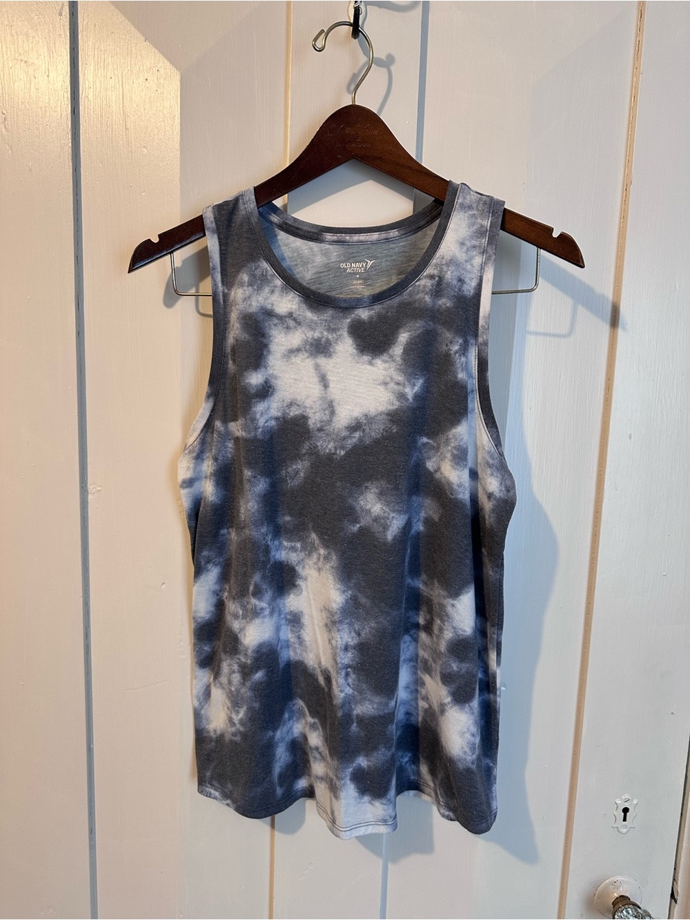 Old Navy Women's Black & White Cloud Tie-Dye Tank
